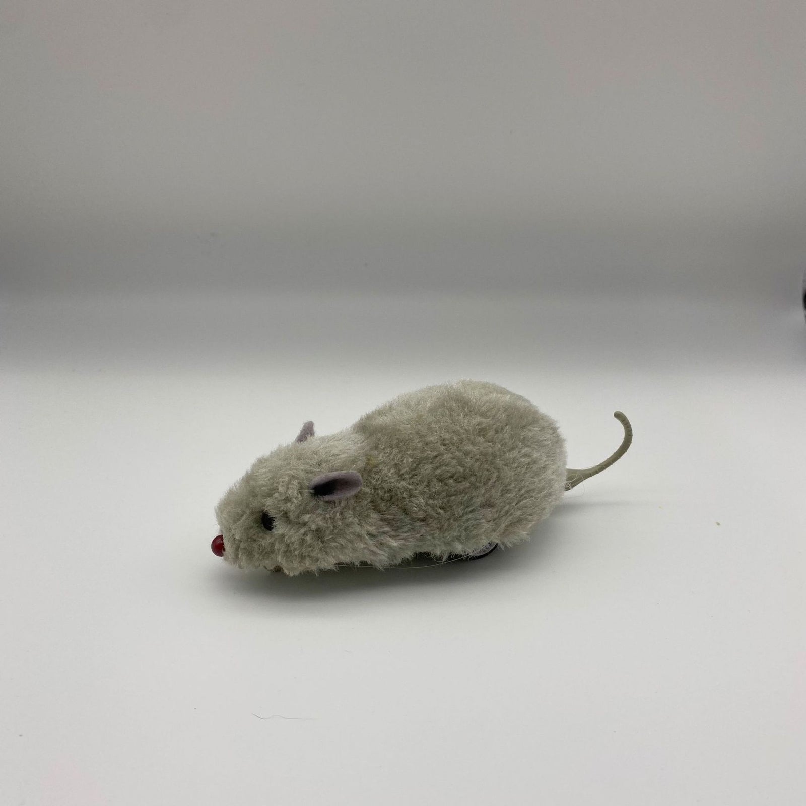 2023 New Design 1pc Random Color Rebound Inertia Plush Little Mouse Can Jump And Shake Tail Pet Dog Cat Toy