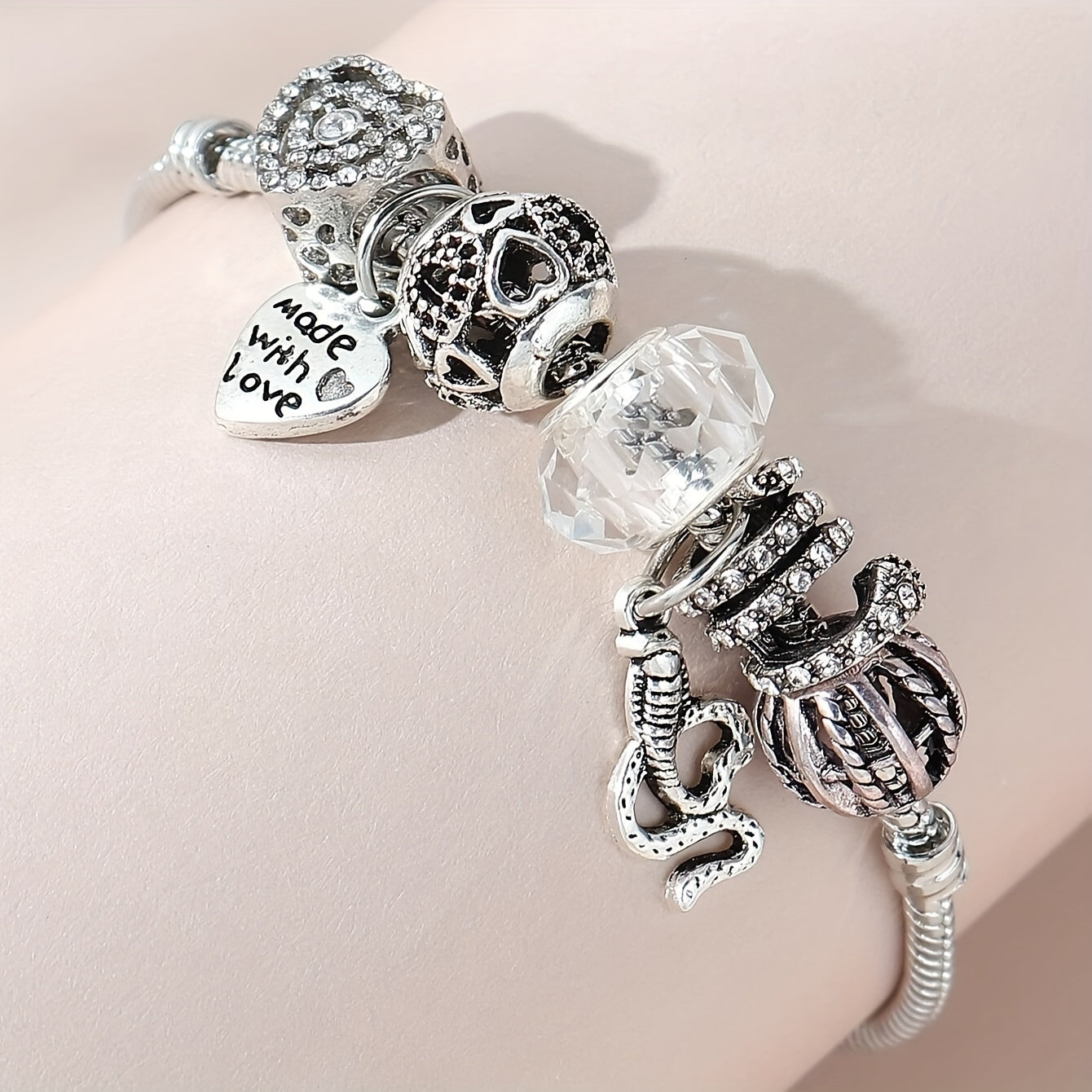 Stylish Heart-Shaped Ladies Bracelet Rhinestone Snake Charm Copper Hand Jewelry Bangle Gift